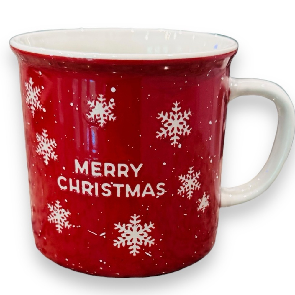 NWOT Red & White "MERRY CHRISTMAS" 4" x 4" Holiday Ceramic Mug Place & Time